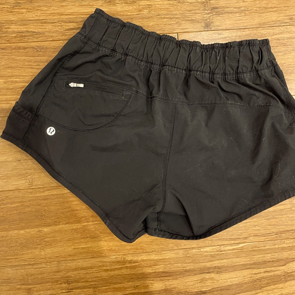Lulu lemon shorts